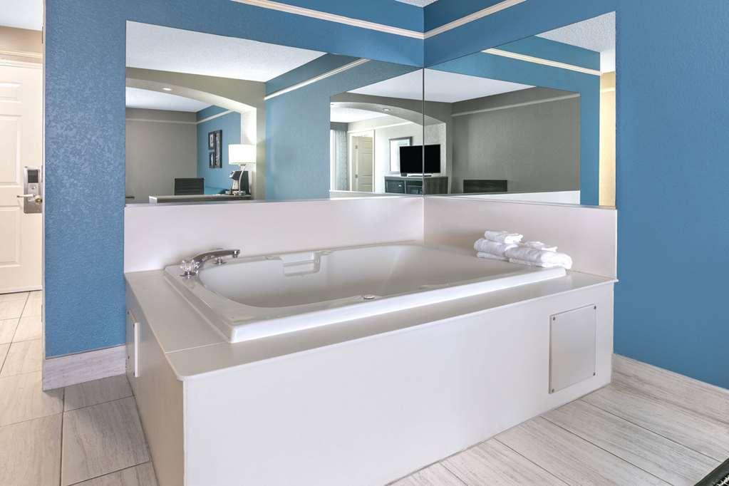La Quinta By Wyndham Вітерфорд Номер фото